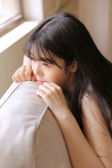 隔壁女邻居
